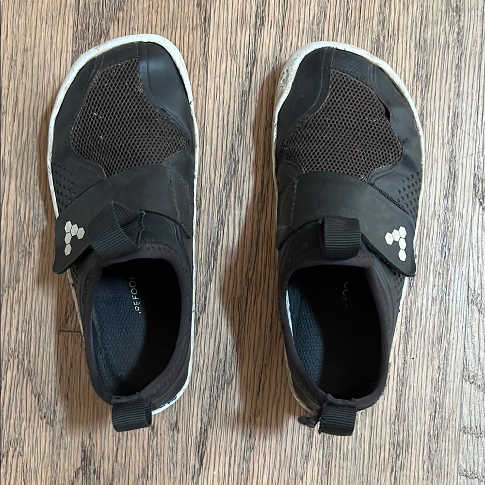 Vivo barefoot Kids Black Water Shoes